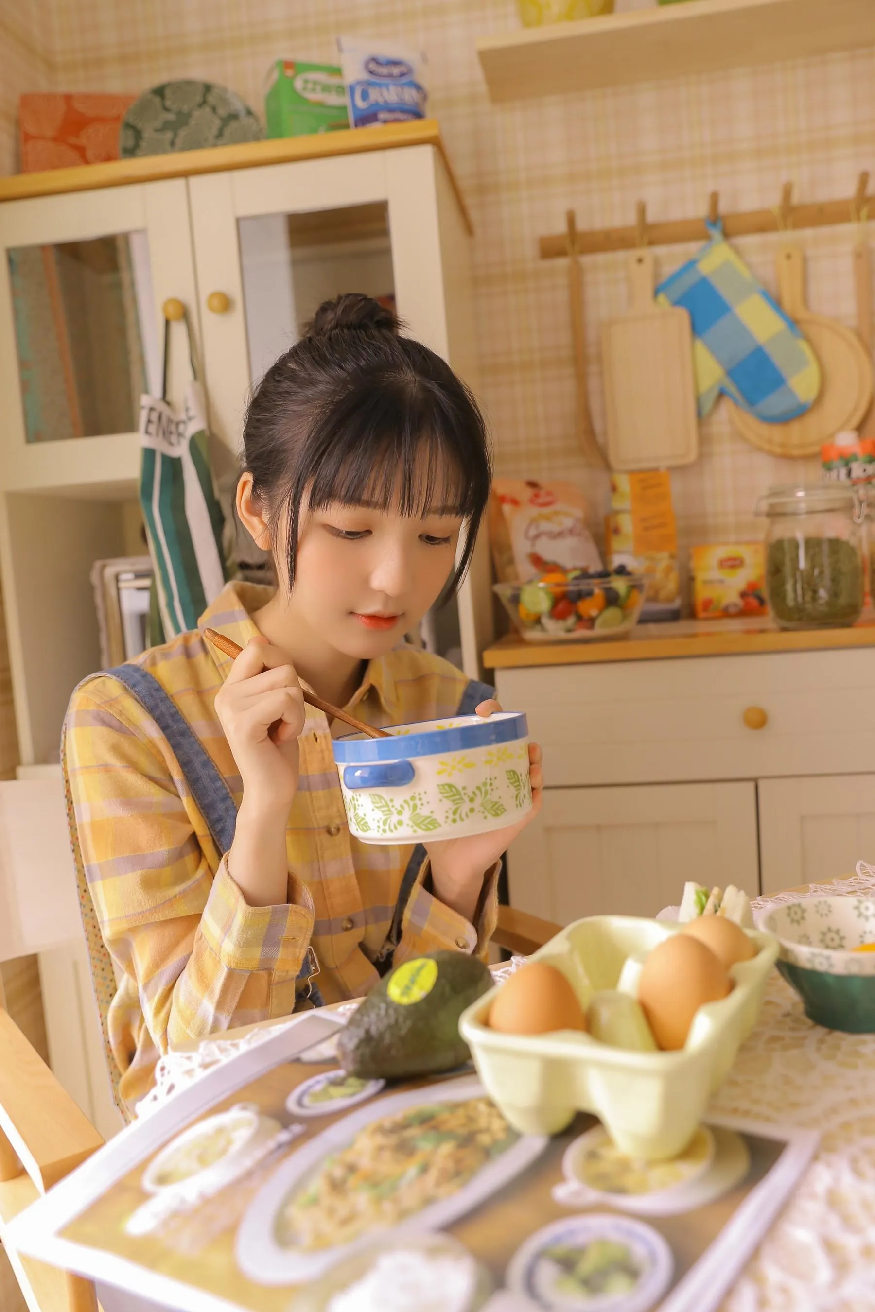 [YITUYU艺图语]2022.07.27 今日小厨娘 金迪-Vivian [26P]插图2